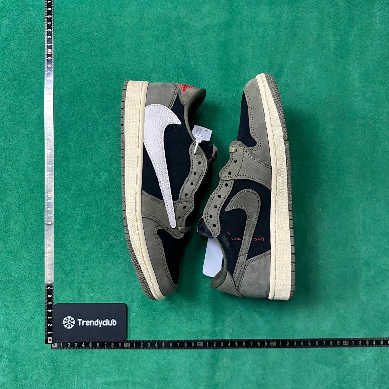 Air Jordan 1