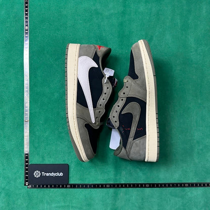Air Jordan 1