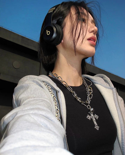 Beats Solo 4