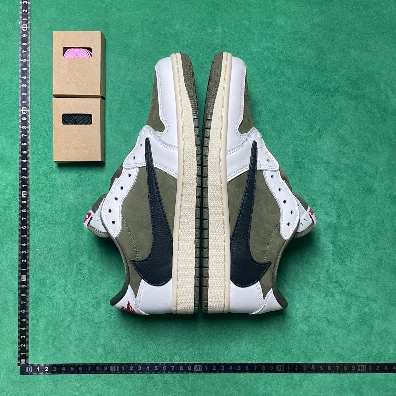 Air Jordan 1