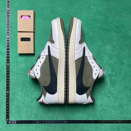 Air Jordan 1