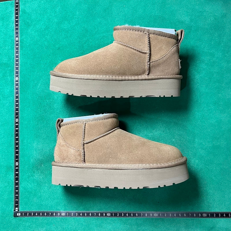 UGG