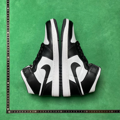 Air Jordan 1
