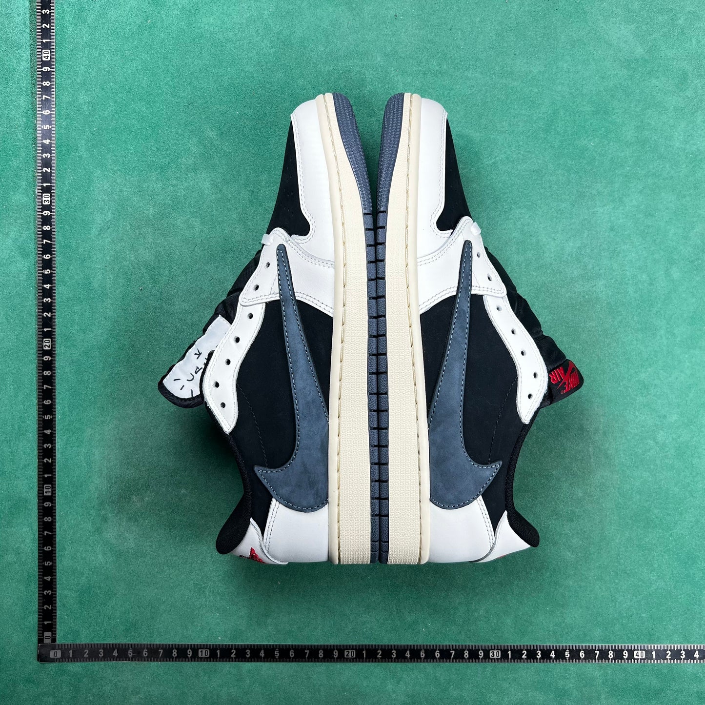 Air Jordan 1