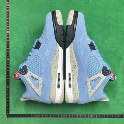 Air Jordan 4 Retro