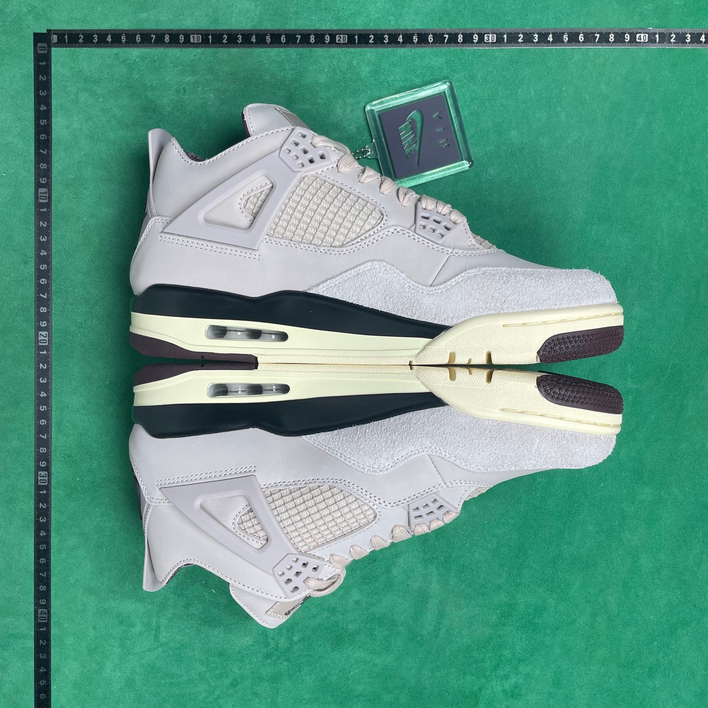 Air Jordan 4 Retro OG SP