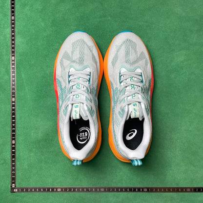 Asics -Novablast 5 LE