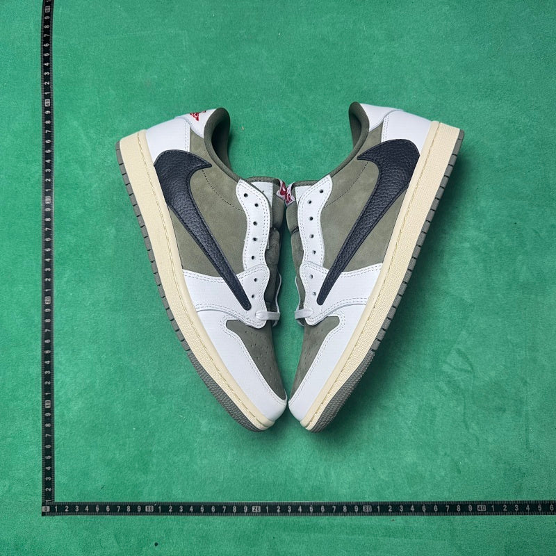 Air Jordan 1