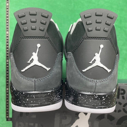 Air Jordan 4 Retro