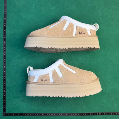 UGG