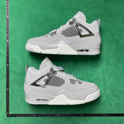 Air Jordan 4 WMNS Retro Sp