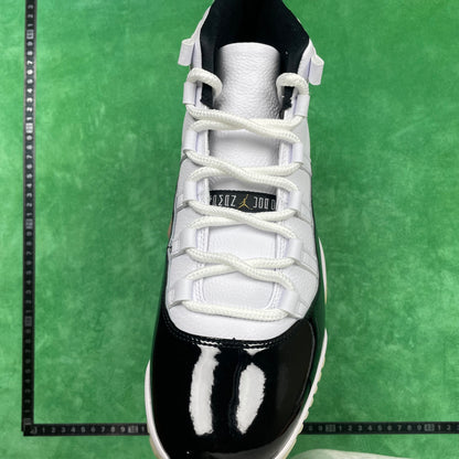 Air Jordan 11 Retro