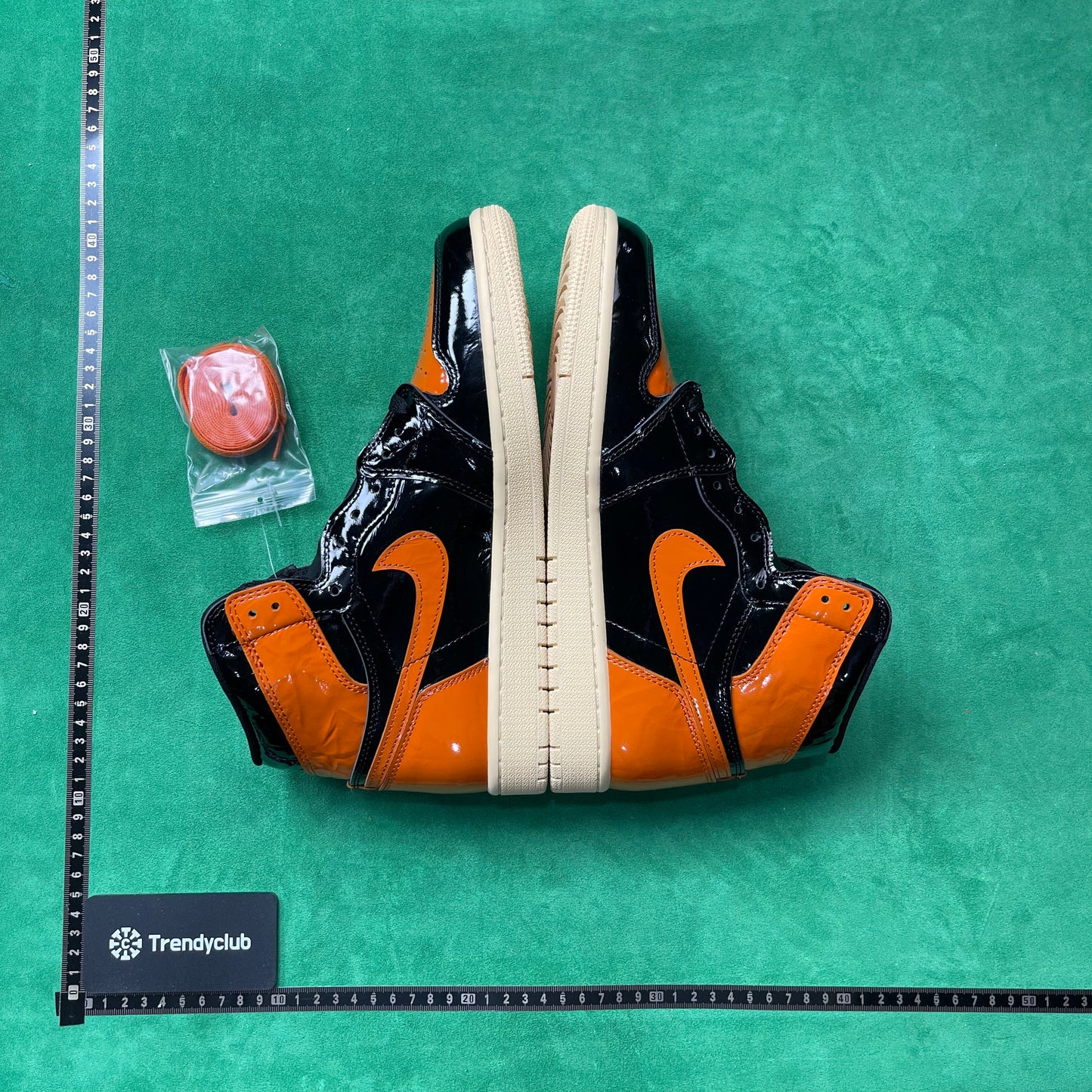 Air Jordan 1