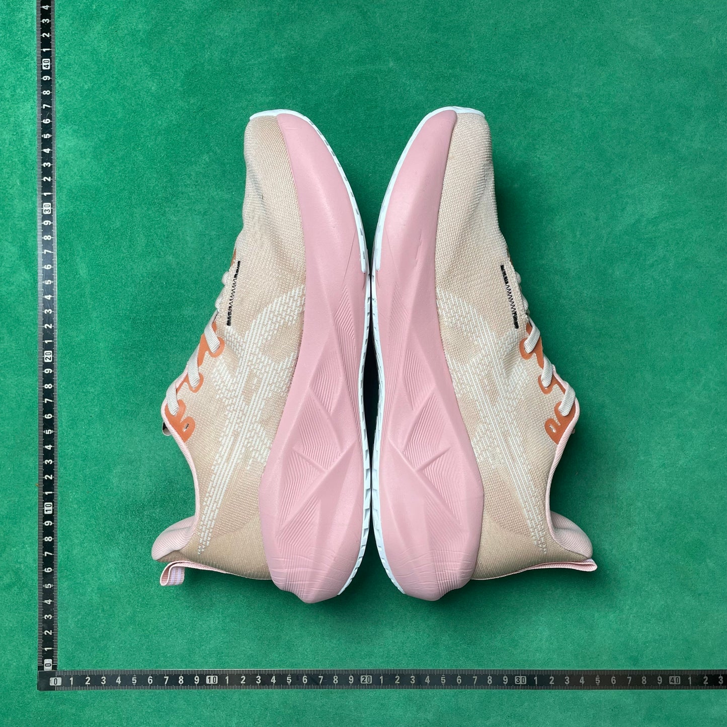 Asics Novablast 5