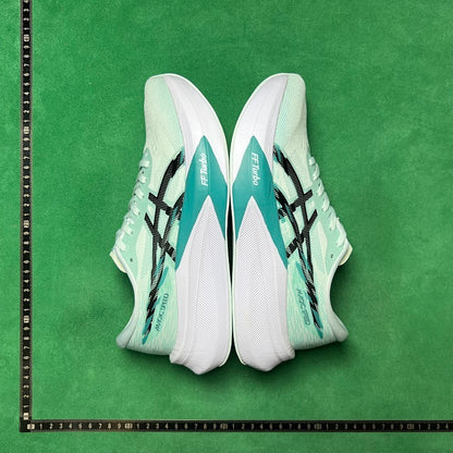 Asics Magic Speed 4