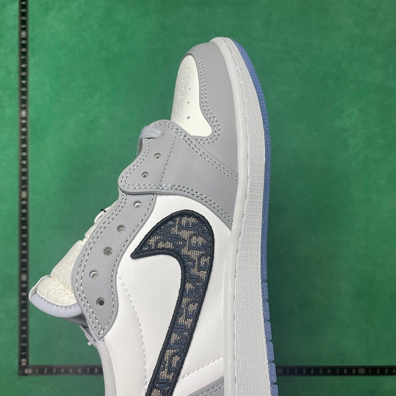 Air Jordan 1