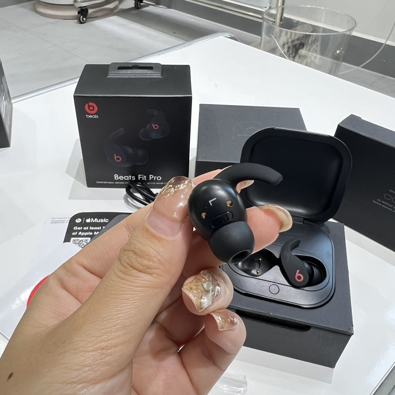 Beats Fit Pro x Kim