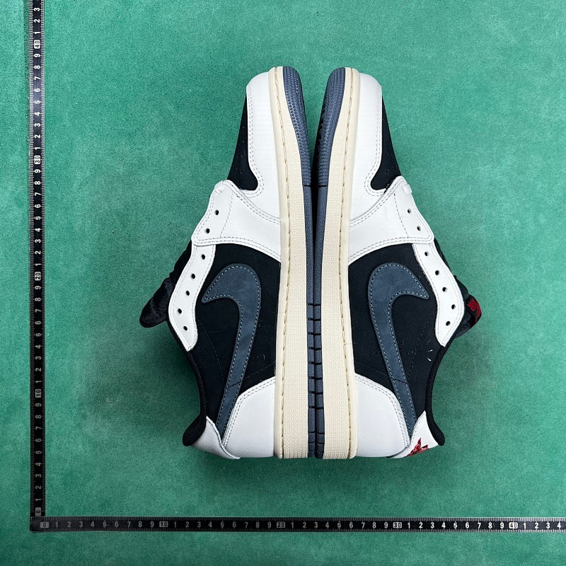 Air Jordan 1