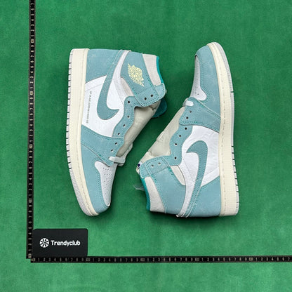 Air Jordan 1