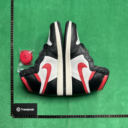 Air Jordan 1