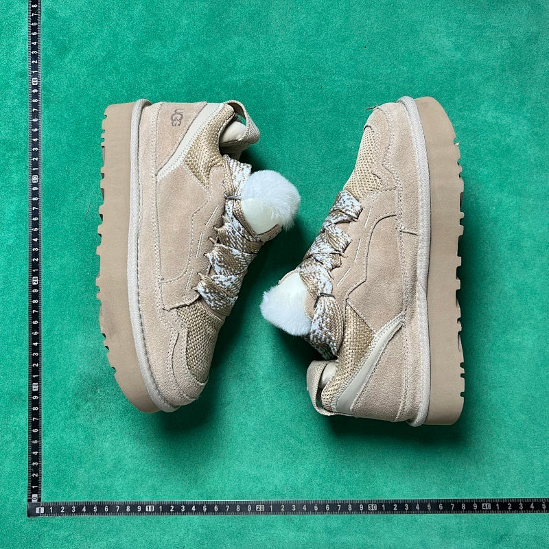 UGG