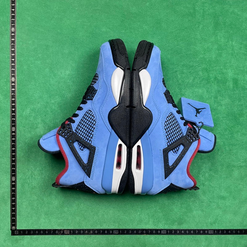 Air Jordan 4 Retro
