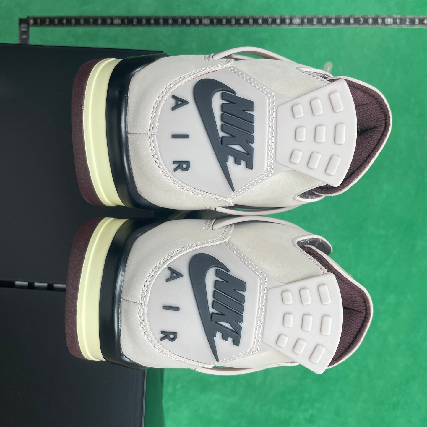 Air Jordan 4 Retro OG SP