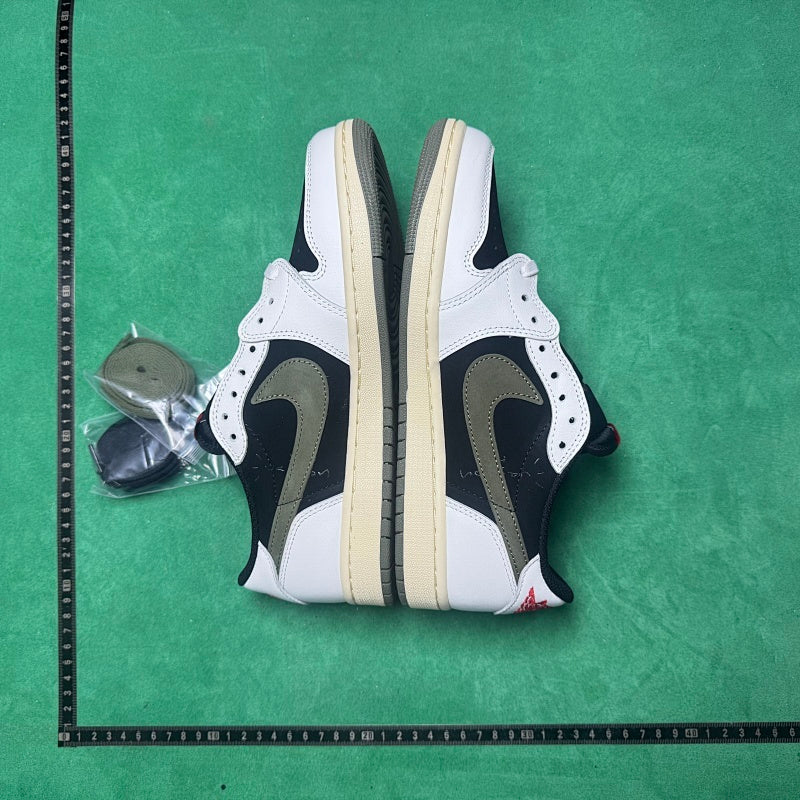Air Jordan 1