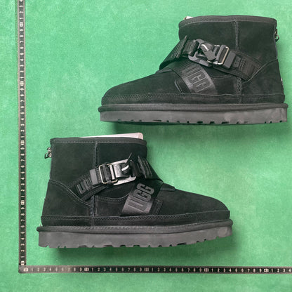 UGG
