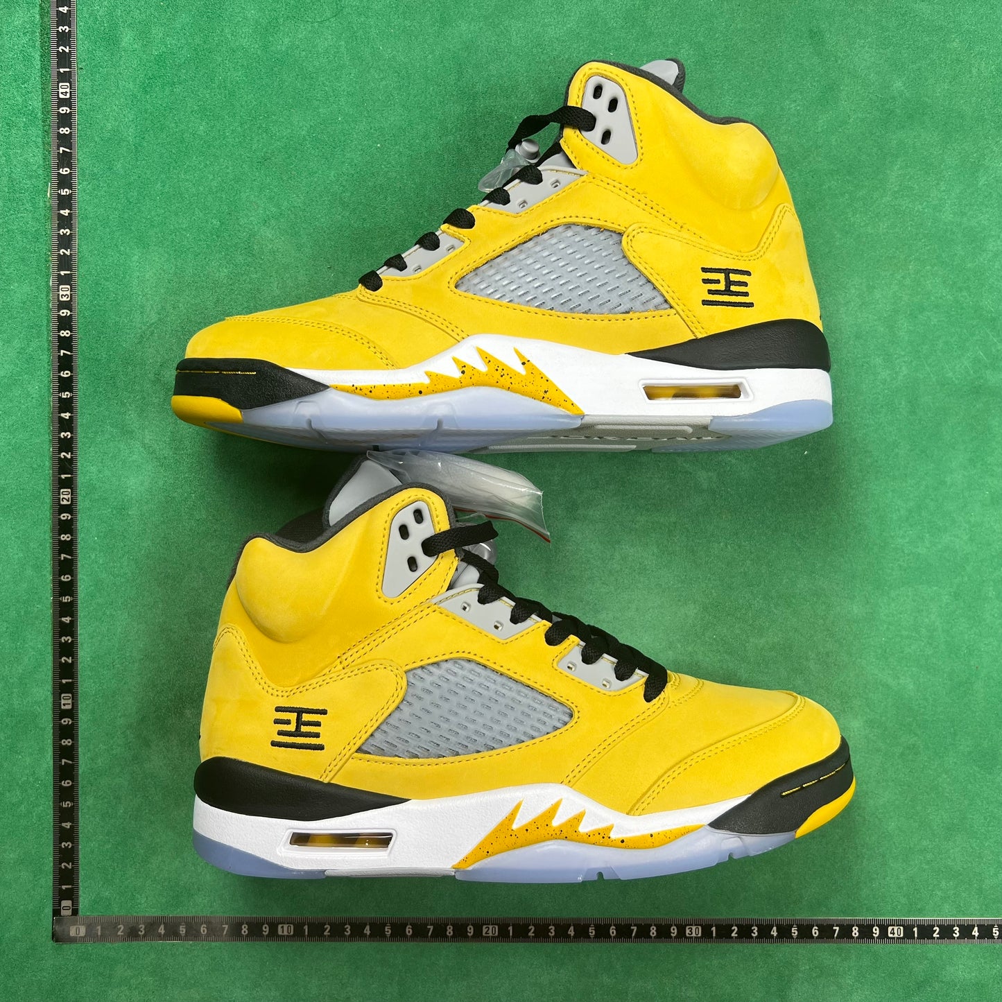 Air Jordan 5 Retro