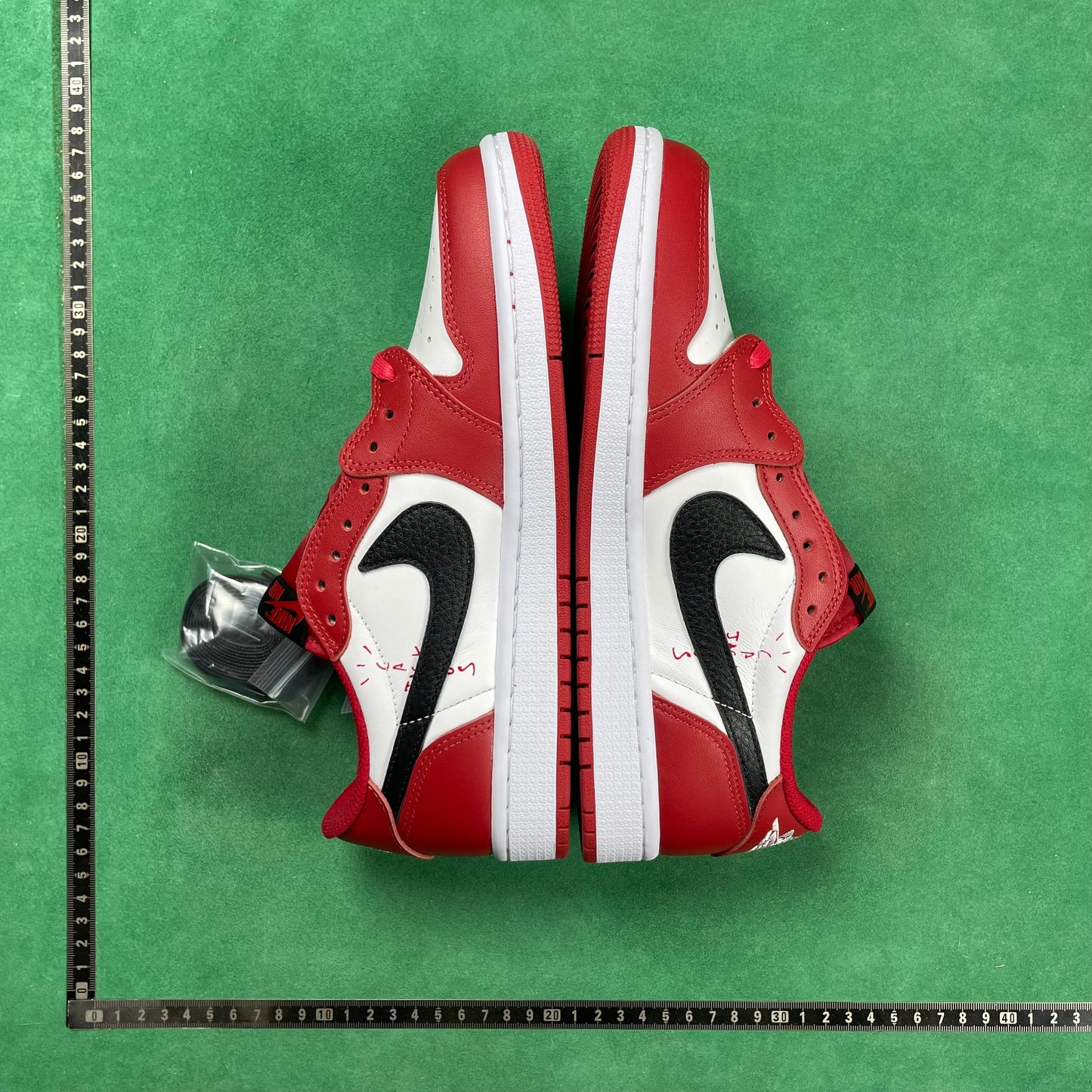 Air Jordan 1