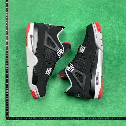 Air Jordan 4 Retro