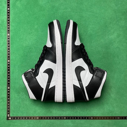 Air Jordan 1
