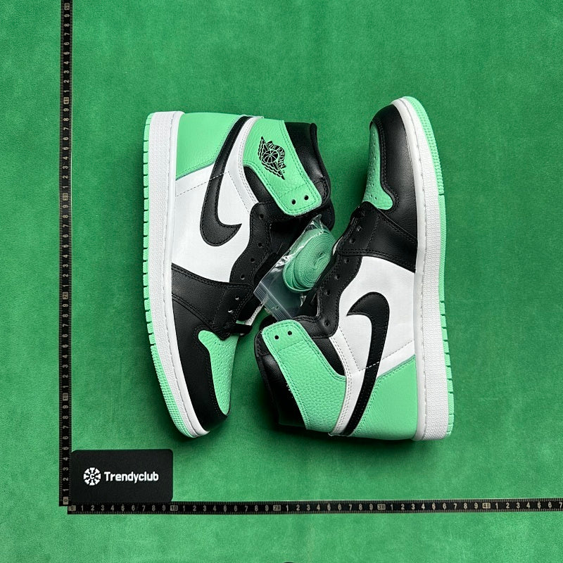 Air Jordan 1