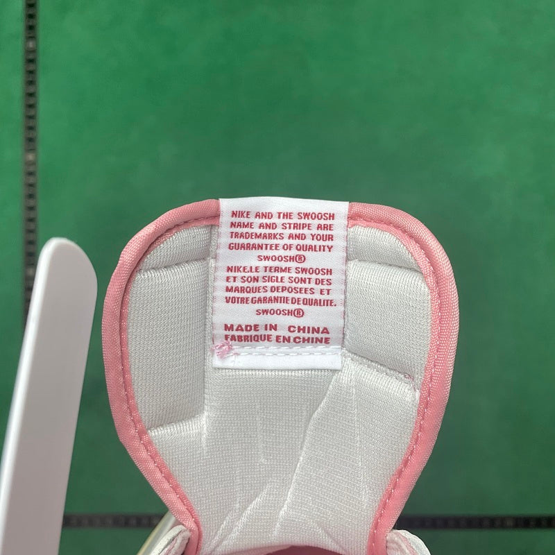 Air Jordan 1