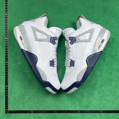Air Jordan 4 Retro