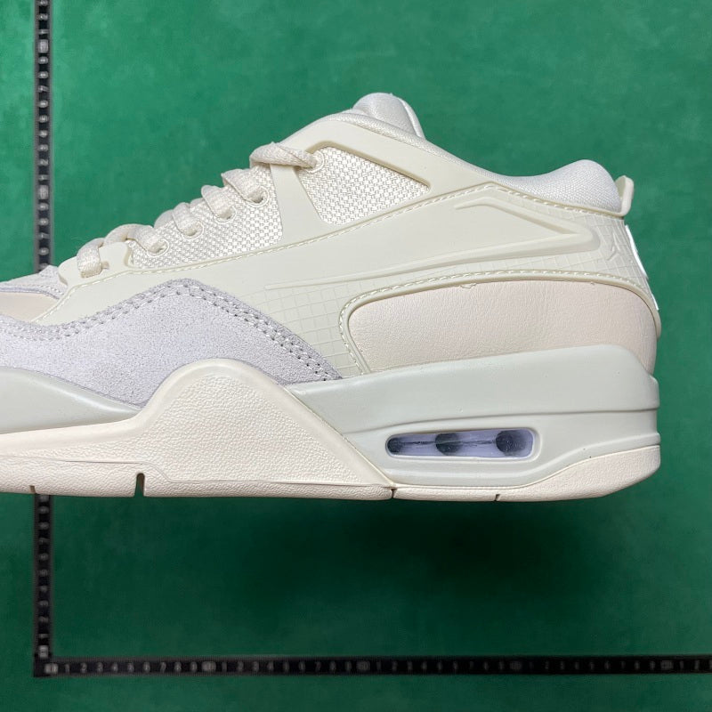 Air Jordan 4 RM