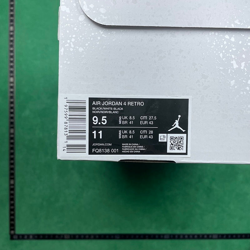 Air Jordan 4 Retro