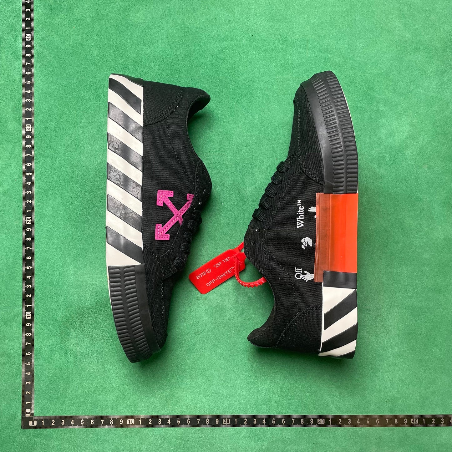 OffWhite - Gym Shoes Lover