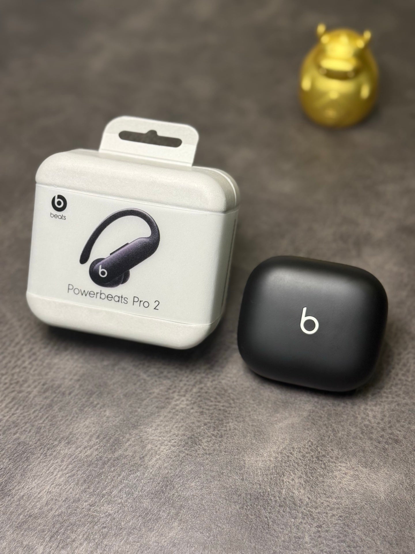 Beats Powerbeats pro 2 earbuds