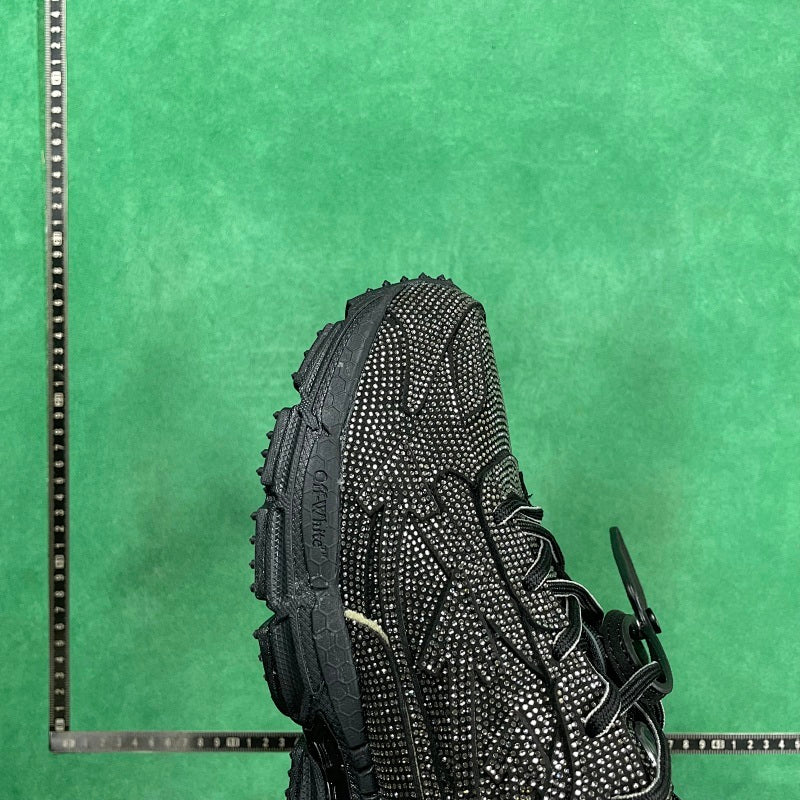 OffWhite - Be Right Back