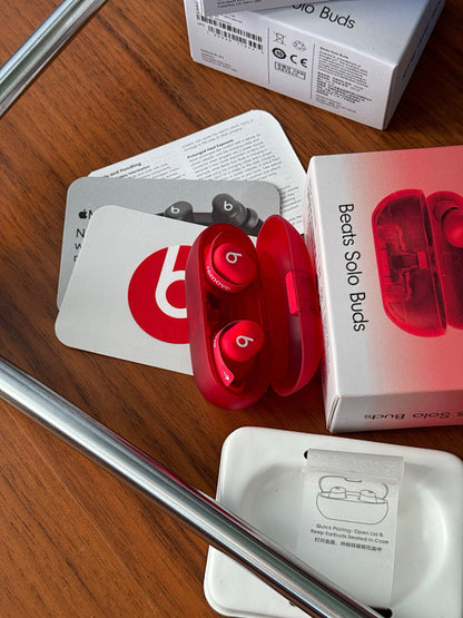 Beats Solo buds