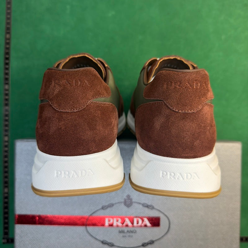 Prada - Prax