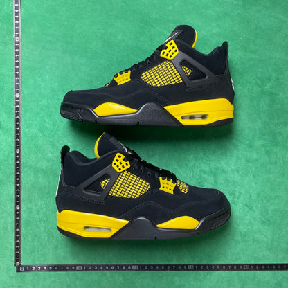 Air Jordan 4 retro