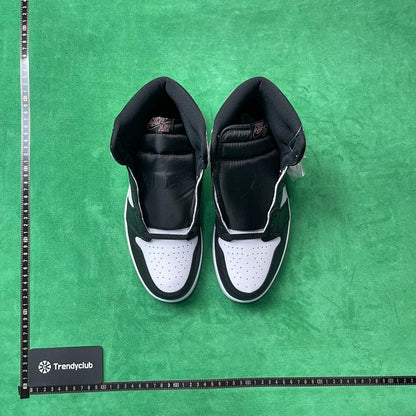 Air Jordan 1