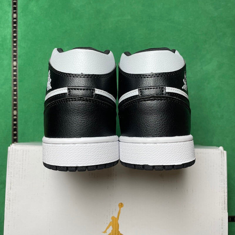 Air Jordan 1