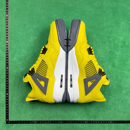 Air Jordan 4 Retro