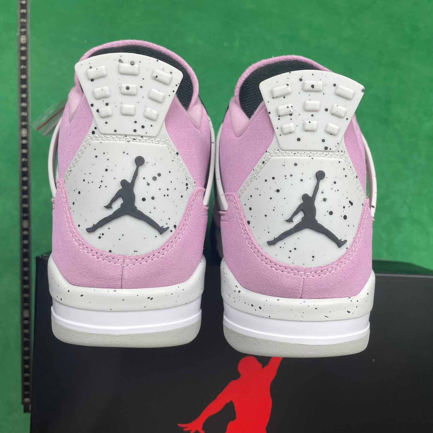 Air Jordan 4 WMNS Retro Sp