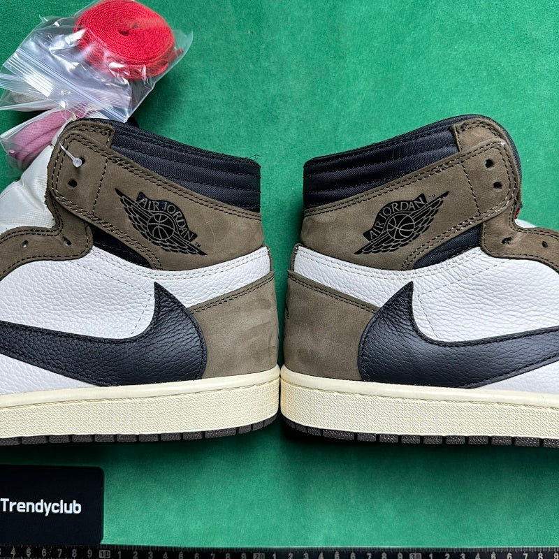 Air Jordan 1