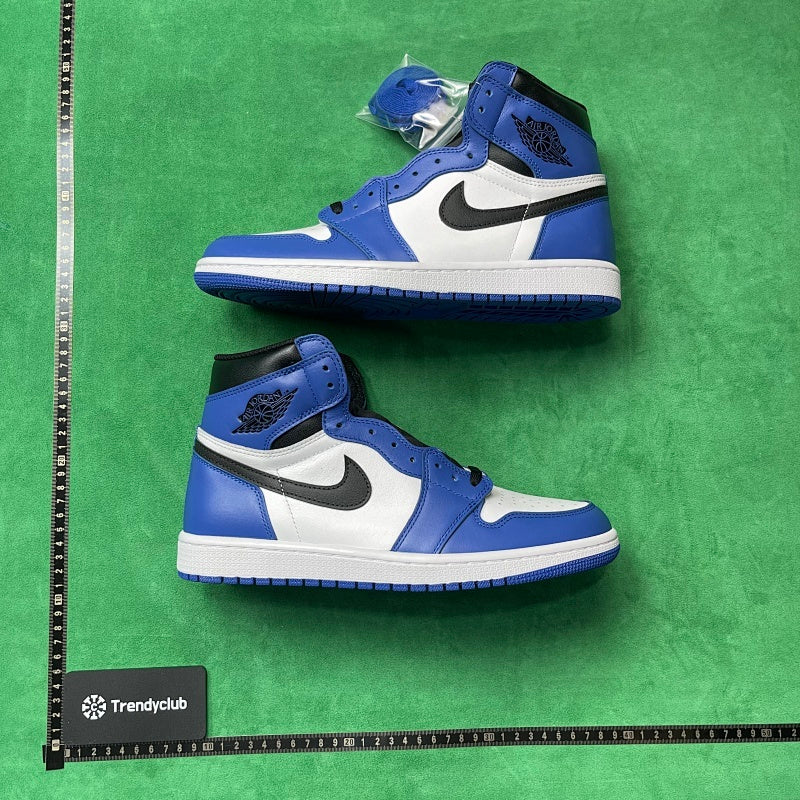 Air Jordan 1